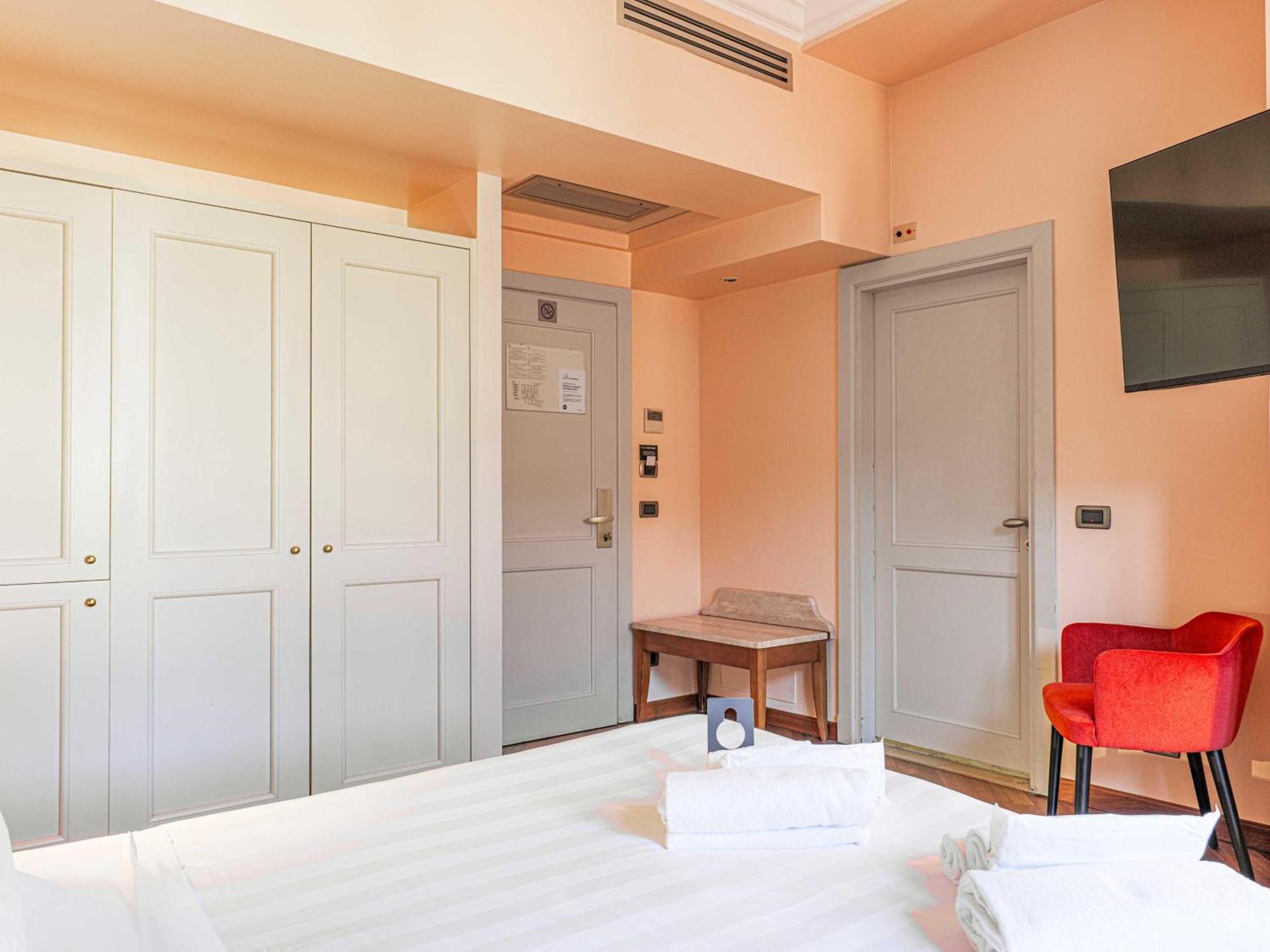 B&B Hotel Firenze Laurus Al Duomo Екстер'єр фото